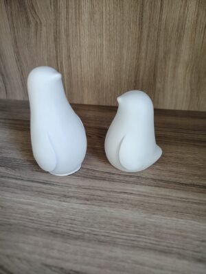 New Page 2 concrete white decorative penguins